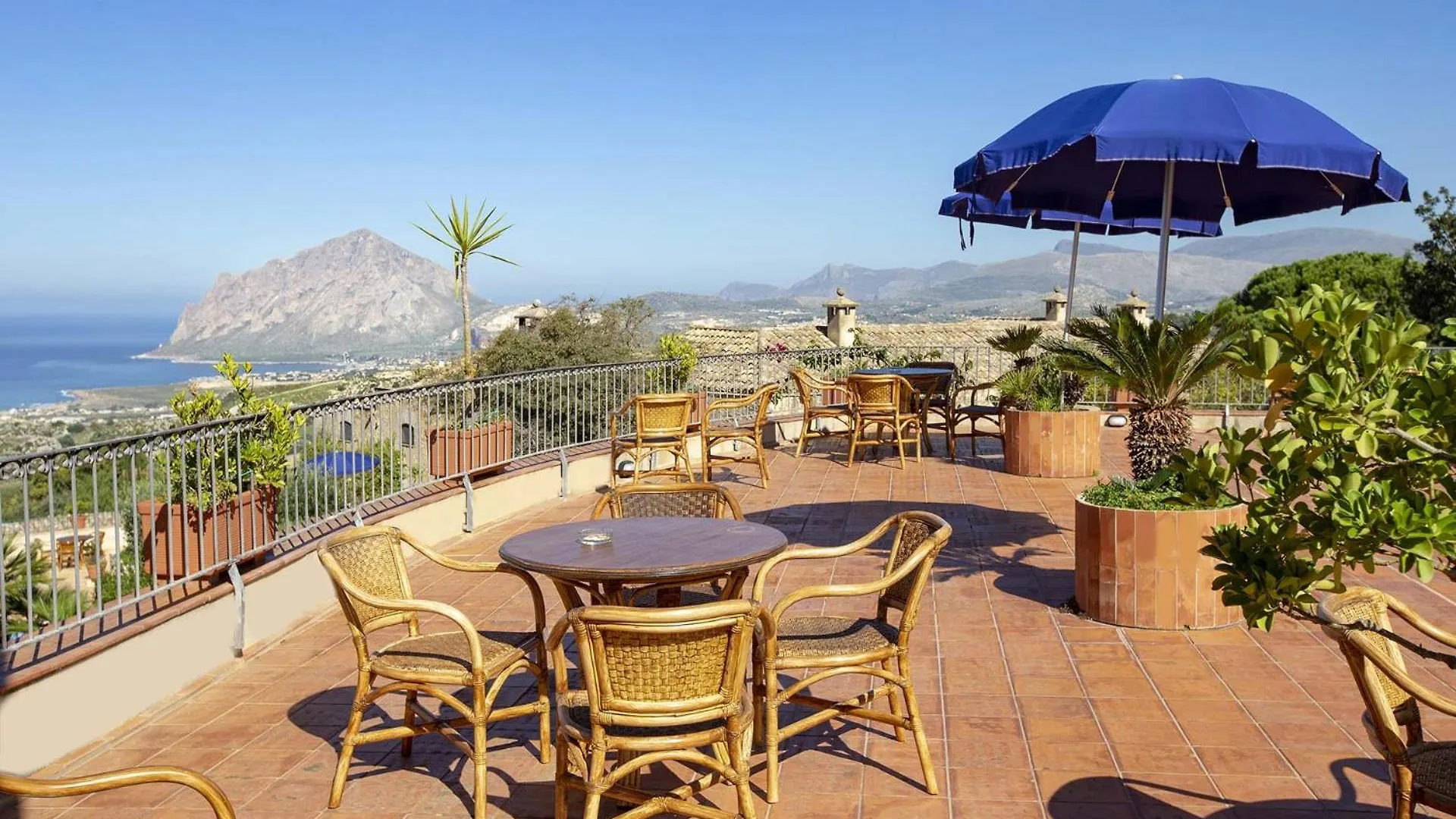 Hotel Baglio Santacroce Valderice 3*,