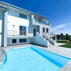 boutique-villa-sara.hotelinveneto.com/